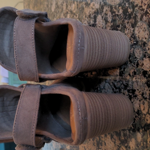 Universal Thread suede open back bootie taupe size 11 - Picture 5 of 6